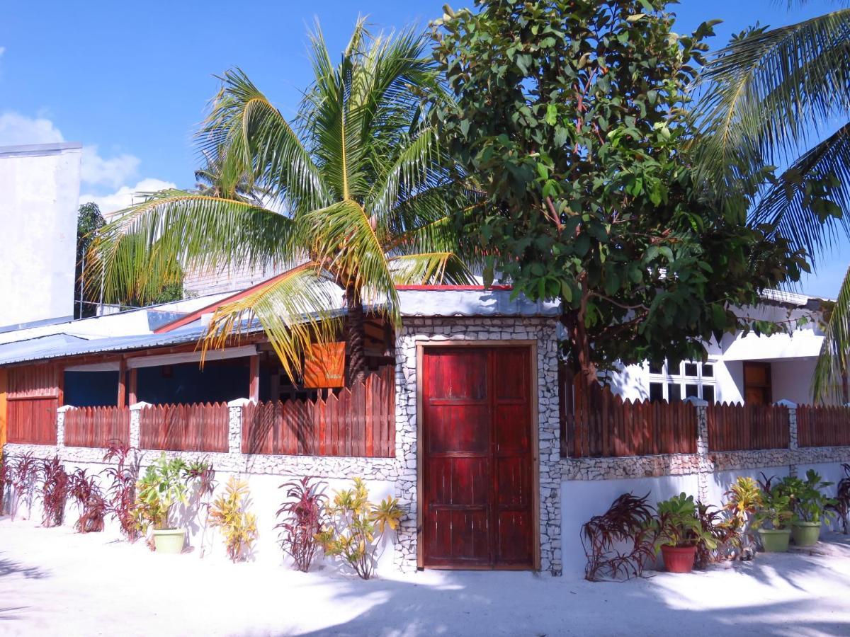 The Sunrise Huraa Hotel Exterior photo